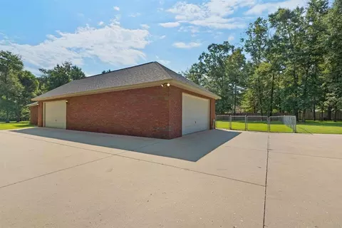 2339 Risen Dr, Cantonment, FL 32533 photo 3