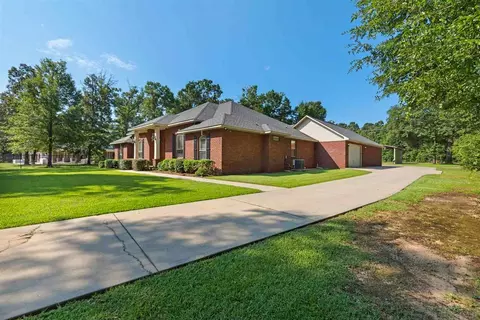 2339 Risen Dr, Cantonment, FL 32533 photo 2