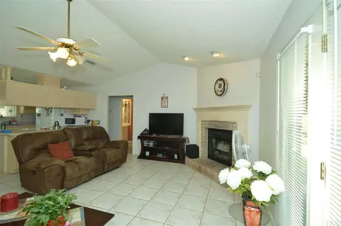 5012 Potomac Dr, Pace, FL 32571 photo 9