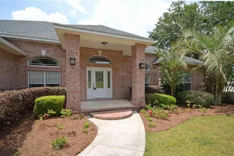 5712 Tamarack Dr, Pace, FL 32571 photo 2