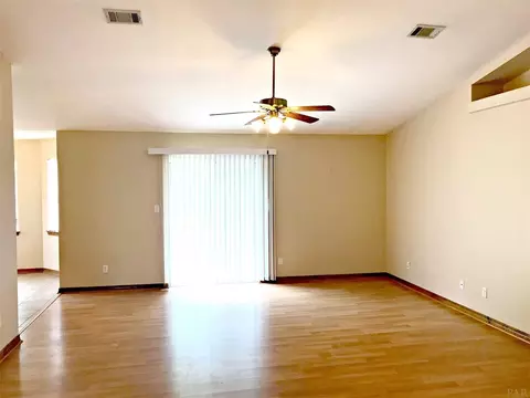 5149 Copperfield Dr, Pace, FL 32571 photo 6