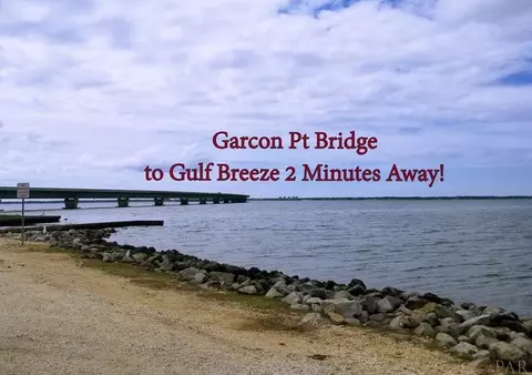 289 S Garcon Point Rd, Milton, FL 32583 photo 8