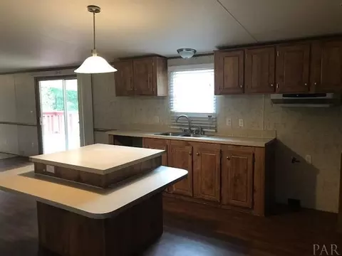 10775 Hatcher St, Milton, FL 32583 photo 7