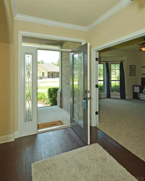 5910 Mountain Crest Ave, Pace, FL 32571 photo 6