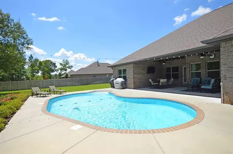 5910 Mountain Crest Ave, Pace, FL 32571 photo 2