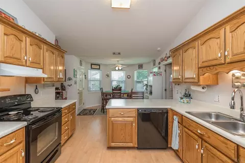 5065 Copperfield Dr, Pace, FL 32571 photo 9