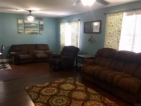 5447 Holley St, Milton, FL 32583 photo 6