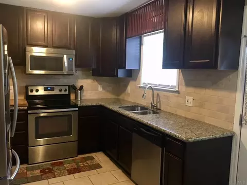 5447 Holley St, Milton, FL 32583 photo 4