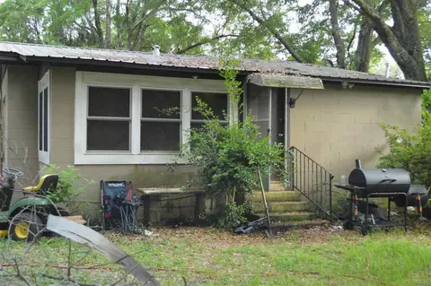6438 Maddox Rd, Milton, FL 32570 photo 10
