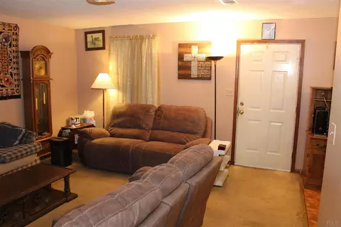 6519 Colonial Dr, Milton, FL 32570 photo 6