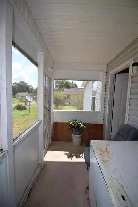 6519 Colonial Dr, Milton, FL 32570 photo 5