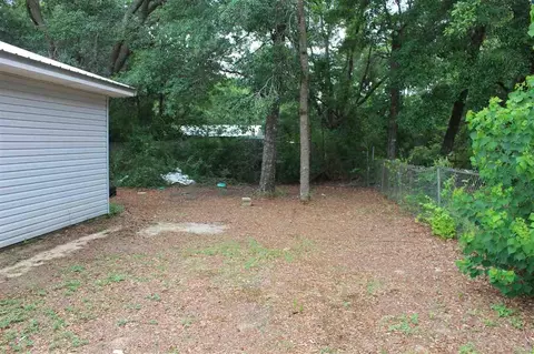 6519 Colonial Dr, Milton, FL 32570 photo 36