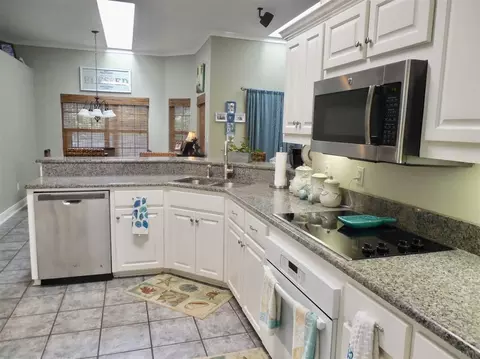 1013 Brandermill Dr, Cantonment, FL 32533 photo 12