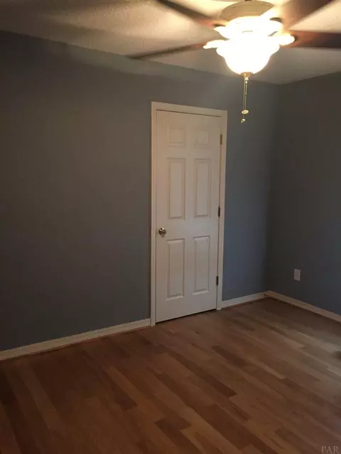 2429 Pine Forest Rd, Cantonment, FL 32533 photo 10