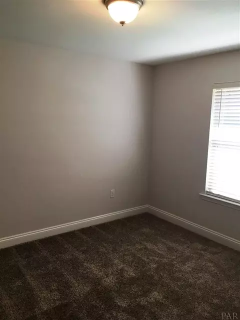 8928 Clearbrook Dr, Milton, FL 32583 photo 14