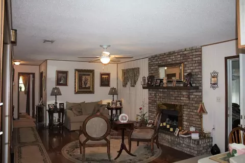 6081 Robin Rd, Crestview, FL 32539 photo 7