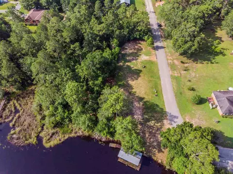 3030 N 23rd Ave, Milton, FL 32583 photo 9