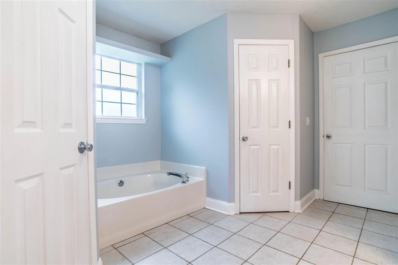 5066 Copperfield Dr, Pace, FL 32571 photo 15