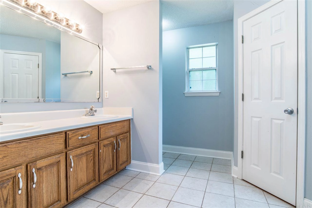 5066 Copperfield Dr, Pace, FL 32571 photo 14