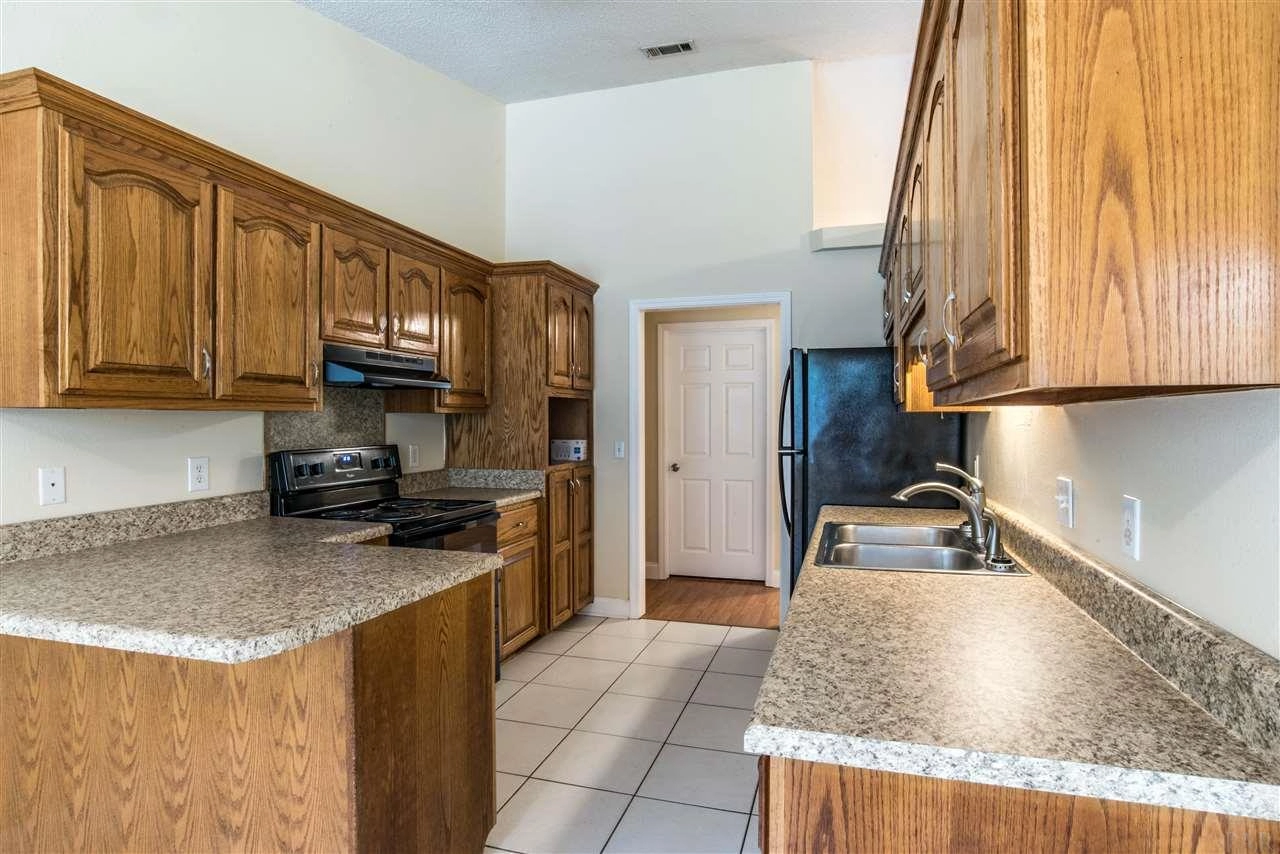 5066 Copperfield Dr, Pace, FL 32571 photo 10