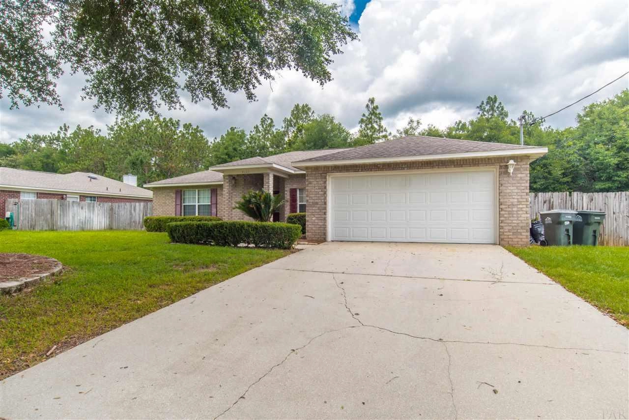 5066 Copperfield Dr, Pace, FL 32571 photo 2