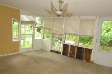 6910 S Hwy 99, Mcdavid, FL 32568 photo 5