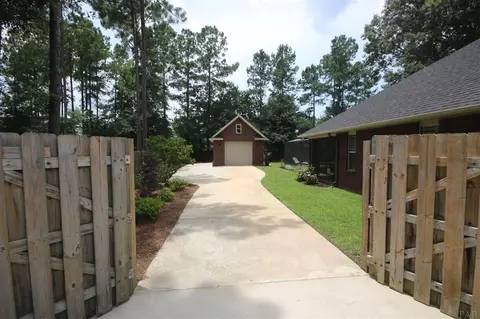 5929 Augustine Dr, Pace, FL 32571 photo 2