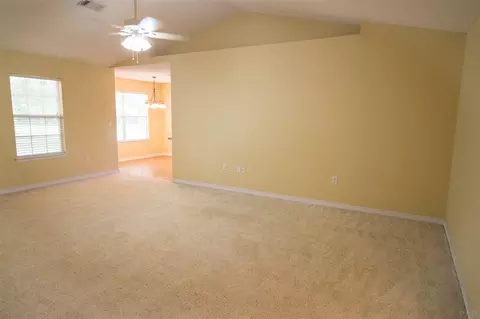 5304 Traci Dr, Milton, FL 32583 photo 8