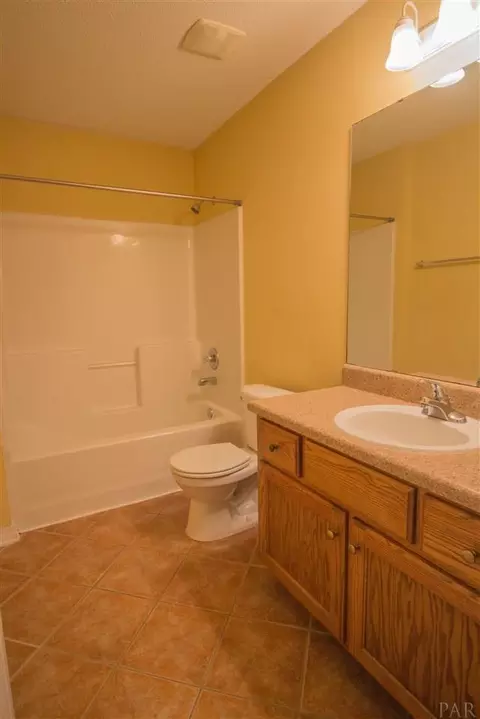 5304 Traci Dr, Milton, FL 32583 photo 17