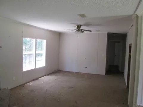 5104 Central Dr, Pace, FL 32571 photo 10