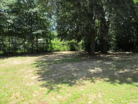 5104 Central Dr, Pace, FL 32571 photo 3