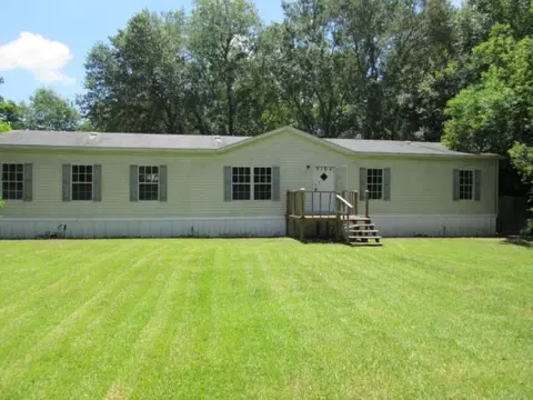 5104 Central Dr, Pace, FL 32571 photo 1