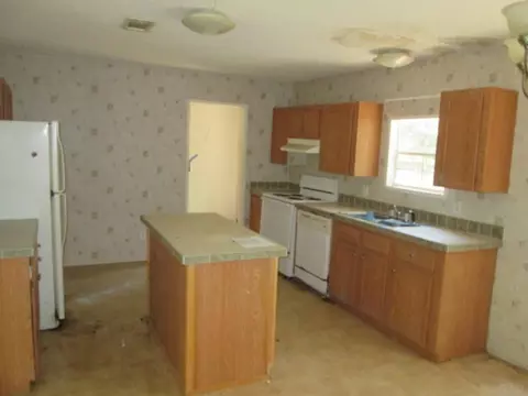 5104 Central Dr, Pace, FL 32571 photo 7