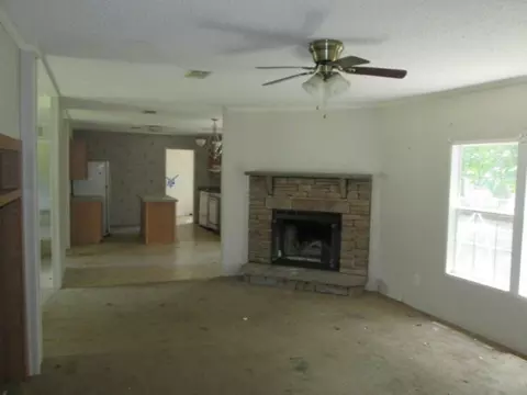 5104 Central Dr, Pace, FL 32571 photo 11
