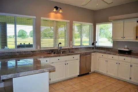 5679 Sandstone Dr, Pace, FL 32571 photo 10