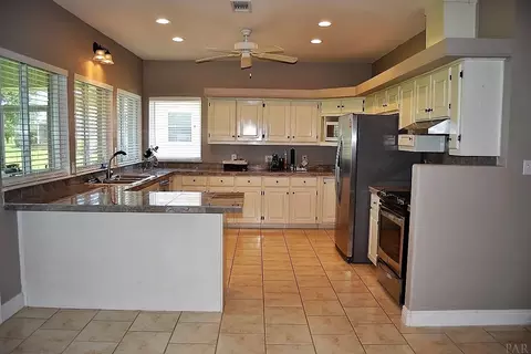 5679 Sandstone Dr, Pace, FL 32571 photo 7