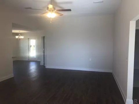 5604 Blue Sky Ct, Milton, FL 32583 photo 5