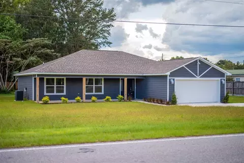 4183 Bell Ln, Pace, FL 32571 photo 1