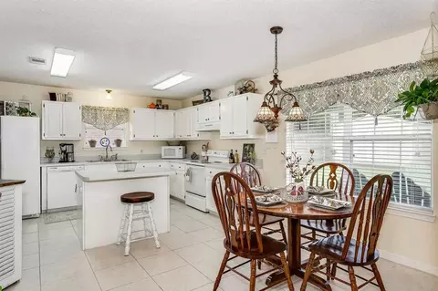 2104 Jarrod Dr, Cantonment, FL 32533 photo 12