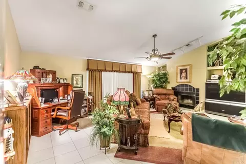 3330 Alysheba Dr, Cantonment, FL 32533 photo 4