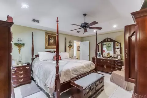 3330 Alysheba Dr, Cantonment, FL 32533 photo 17