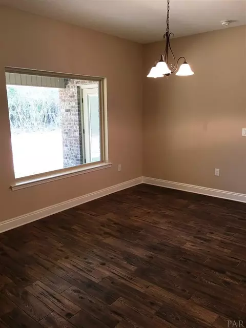 8946 Clearbrook Dr, Milton, FL 32583 photo 12