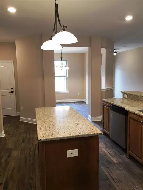 8946 Clearbrook Dr, Milton, FL 32583 photo 6