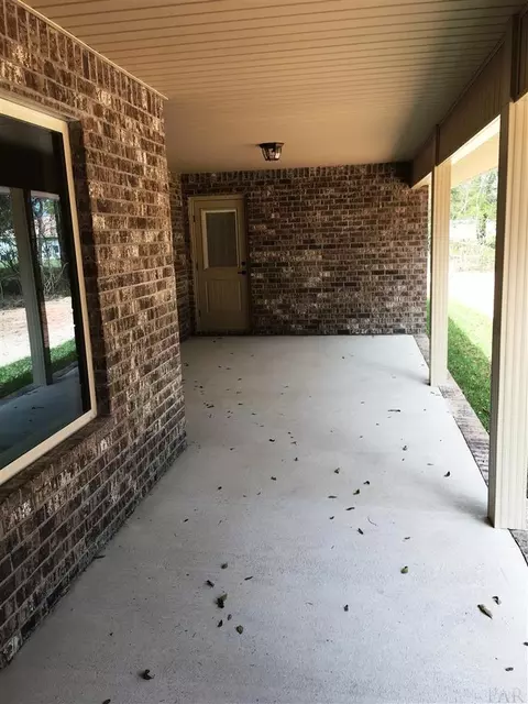 8946 Clearbrook Dr, Milton, FL 32583 photo 32