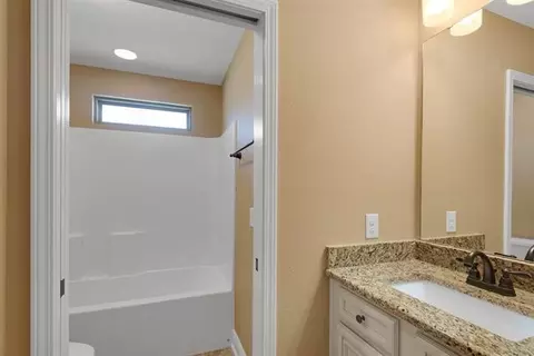 5374 Southlake Dr, Pace, FL 32571 photo 11