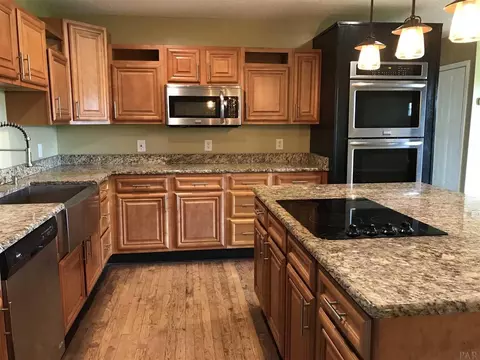 8950 Fortune Rd, Milton, FL 32583 photo 2