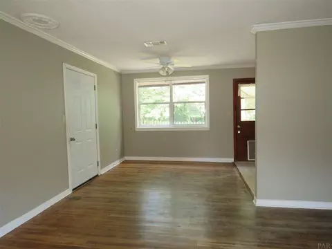 805 Watson Ave, Cantonment, FL 32533 photo 9