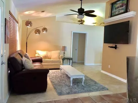3305 Windy Oaks Dr, Pace, FL 32571 photo 8