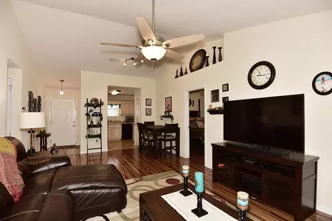 4331 Glen Forest Dr, Milton, FL 32583 photo 5
