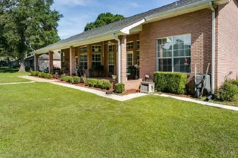 5669 Nicklaus Ln, Milton, FL 32570 photo 5